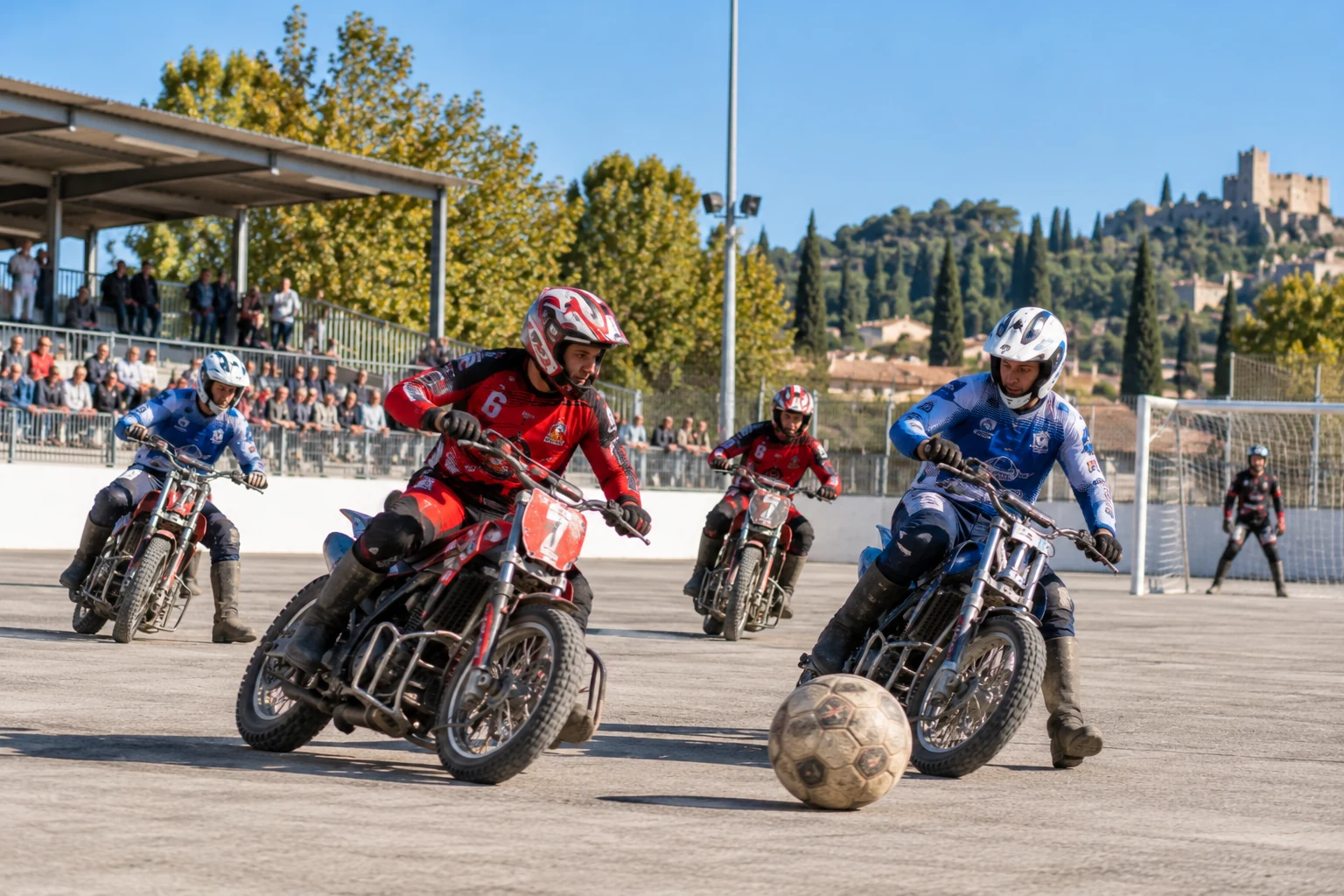 Motoball à Bollène : le stade de la CNR au cœur d’un tournoi de solidarité